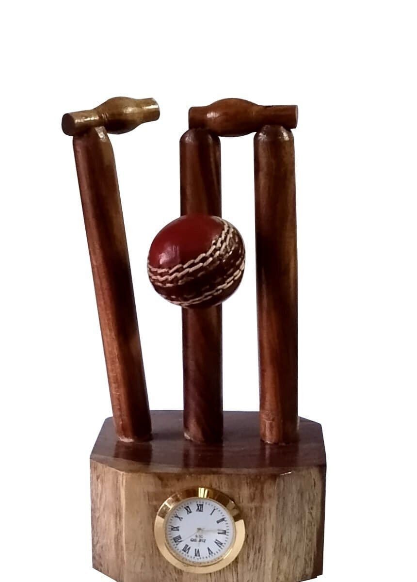 Wickets Pen Stand